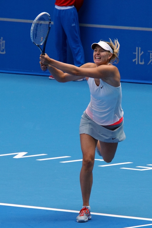 莎拉波娃重要时刻出色发挥，勇士带队取胜！(莎拉波娃退役原因)Kaiyun Sports